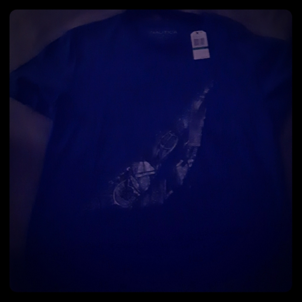 Nautica tshirt size large nwt